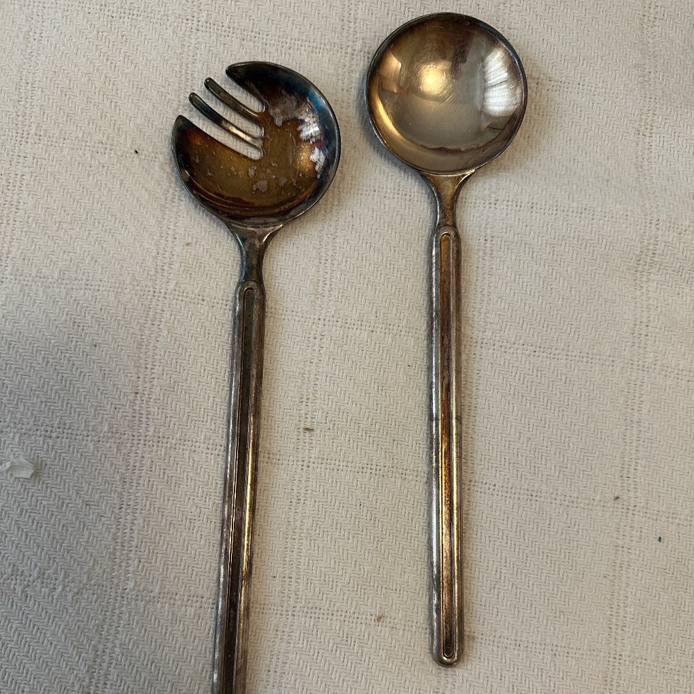 VTG Modern silver plated zing salad tongs, by A.E.P. Zinc Italy